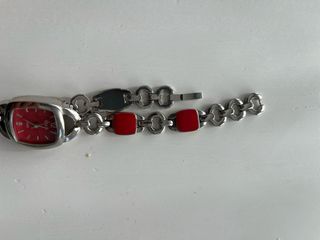 Reloj Mujer Pulsera Plata y Rojo