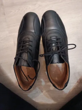 Zapatos deportivos de piel negros