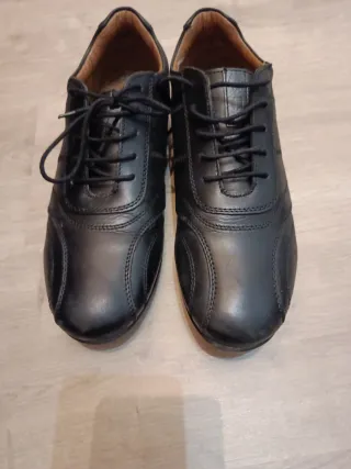 Zapatos deportivos de piel negros