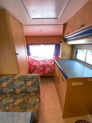 CARAVANA HOBBY DELUXE 400