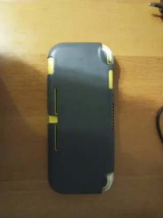 Nintendo Switch Lite Gris y Amarillo