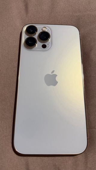iPhone 13 Pro Max Dorado
