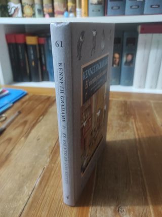 El viento en los sauces . Kenneth Grahame