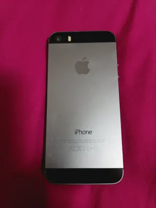 iPhone 5S Space Gray
