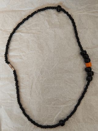 Collar vintage abalorios negros y naranja