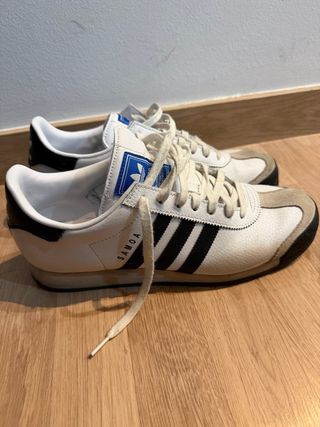 Zapatillas Adidas Samoa Blancas y Negras