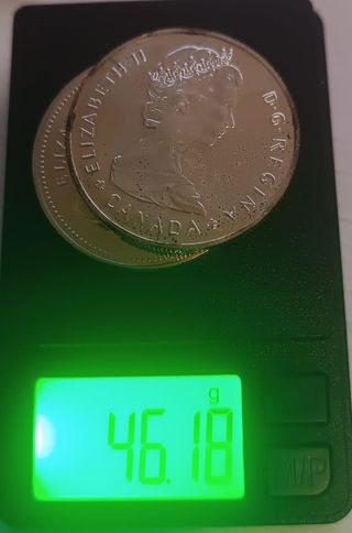 2 Monete Dollaro Canadese Regina Elisabetta II in Argento (4)
