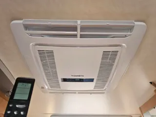 Caravana Knaus Sudwind 500 KU