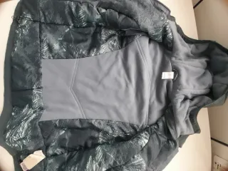 Chaqueta Quechua impermeable azul