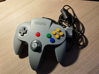 Mando N64 Oficial Nintendo Gris
