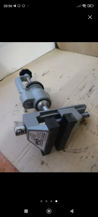 Tornillo de banco multiángulo