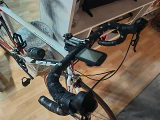 Bicicleta Carretera Carbono BH Speedrom