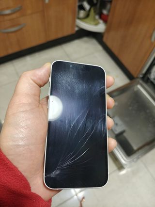 iPhone 13 mini Argento - Schermo incrinato