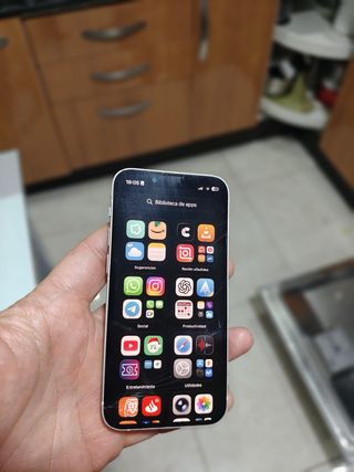 iPhone 13 mini Argento - Schermo incrinato