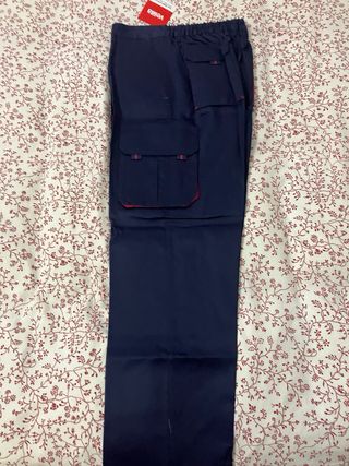Pantalón de trabajo Velilla tallas 54 y 56.