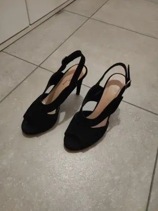 Sandalias tacón Gloria Ortiz Talla 39