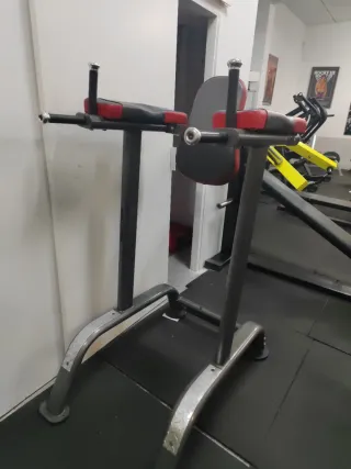 Máquina Fondos y Banco Abdominales