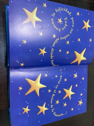 Regreso al Reino de la Fantasía: ¡Libro con olo...