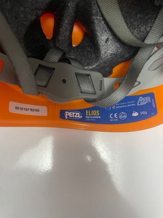 Casco escalada Petzl naranja