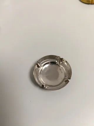 Placas de cava Rovellats letra R