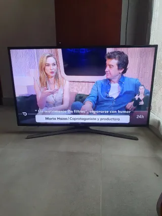 Samsung Smart TV 40 4K UHD UE40MU6105