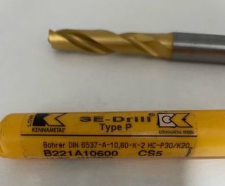 Broca Metal Duro Kennametal. Lote de 26 unidades