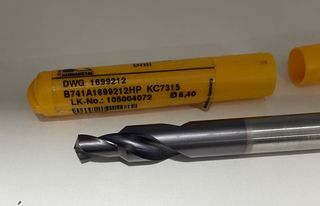 Broca Metal Duro Kennametal. Lote de 26 unidades