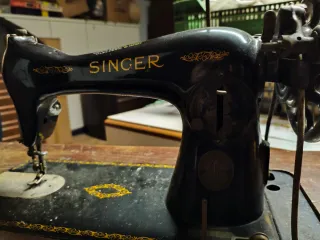 Macchina da cucire Singer vintage