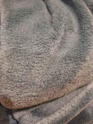 Manta de cama azul grisáceo 180 x 230 cm