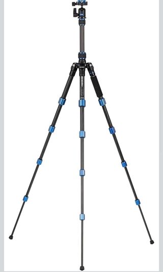 Trípode de viaje Benro SLIM de fibra de carbono