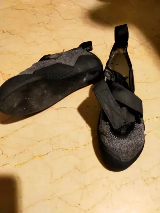 Pues de gato niño escalada SIMOND