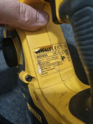 DEWALT DCH253 Martillo Electroneumático + Baterías