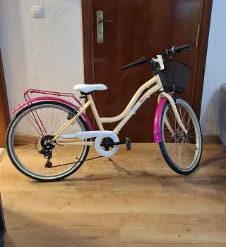 Bicicleta Mujer/Niña Casi Nueva