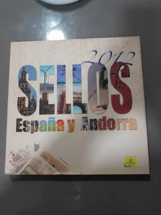 Libro Sellos España y Andorra 2012