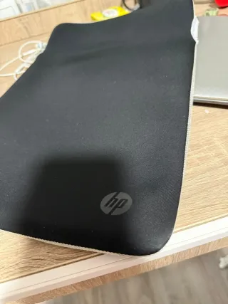 Portátil Lenovo 15,6 + funda