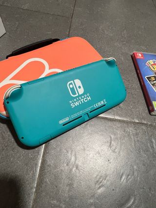 Nintendo Switch Lite Blu + 2 Giochi