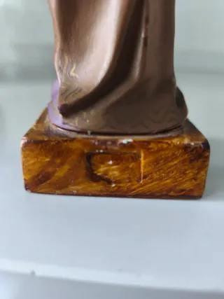 Figura San José estuco sellado Olot