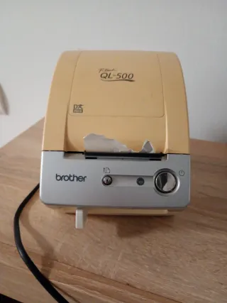 Impresora de etiquetas Brother QL-500