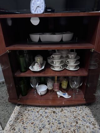 Mueble TV + Juego Café Porcelana + Copas Cristal