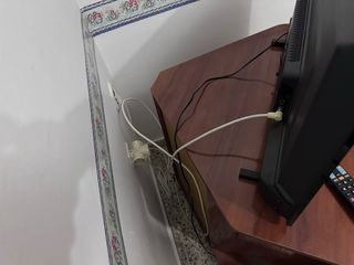 Mueble TV + Juego Café Porcelana + Copas Cristal