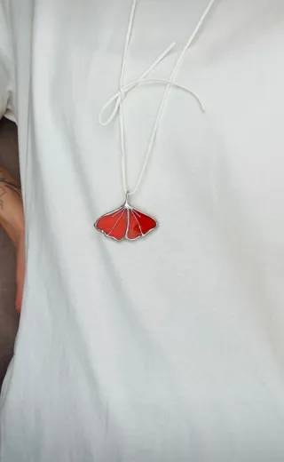 Colgante artesanal vitral Tiffany Hoja Ginkgo