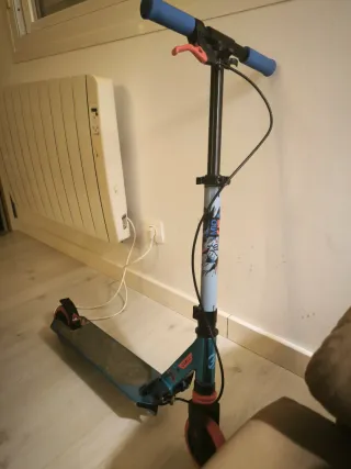 Patinete Oxelo MID 5 azul