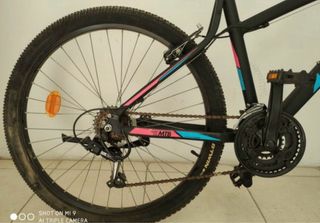 Bicicleta Btwin con cesta