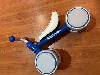 Triciclo bebé 4 ruedas Molto < 2 años