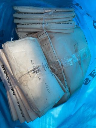 Gemas bisutería y sintéticas