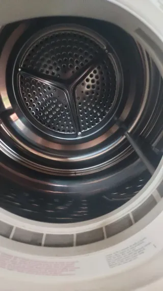 Secadora Zanussi exterior.