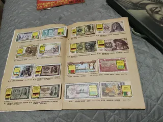 Álbum Cromos Billetes del Mundo Vintage