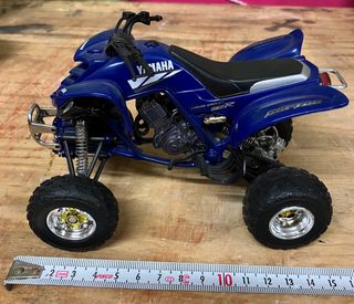 Quad Yamaha Raptor 660R Azul Colección