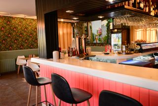 TRASPASO DE NEGOCIO BAR-RESTAURANTE EN MERUELO