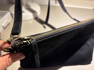 Bolso bandolera piel negra Brownie